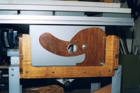 Articulated Dust Port Cover For the Ryobi BT3000 Table Saw By Jim Frye 03